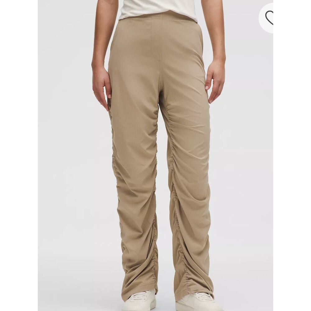 Lululemon Dance‎ Studio Slim-Fit High-Rise Flared sheer oak Pants Size XXS